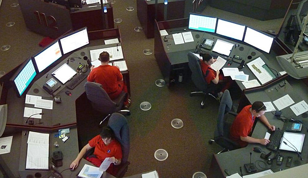 Batole mělo křeče a přestávalo dýchat, záchranáři naváděli rodiče přes aplikaci