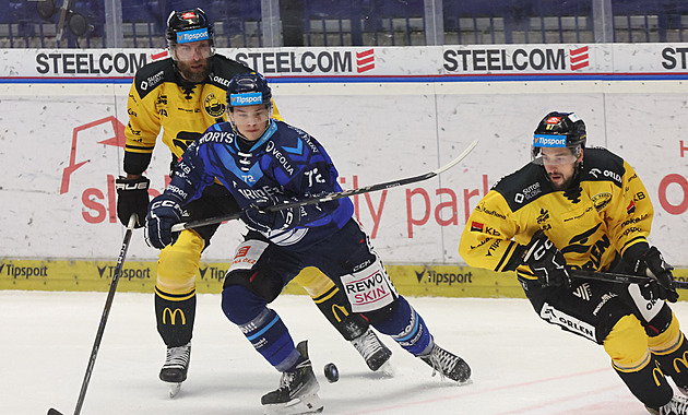 Vary a Vítkovice mění útočníky. Bambula se přesouvá do Čech, Energii opouští Šír