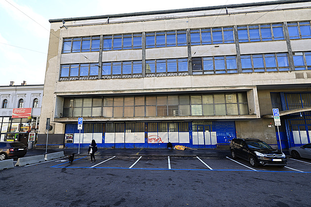 V Brně vzkřísí slavnou budovu u nádraží. Proměnit se má i okolí plné bezdomovců