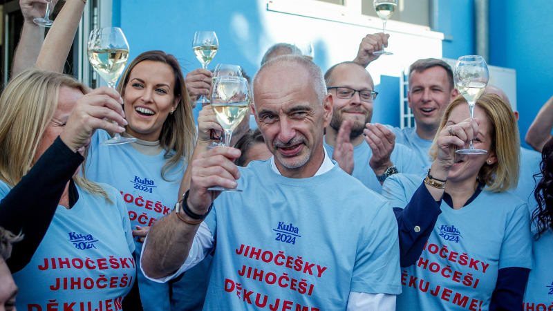 Kolik zákonodárců Kuba v ODS uloví? Zatím má jednoho senátora. Zůstáváme ve straně, hlásí další