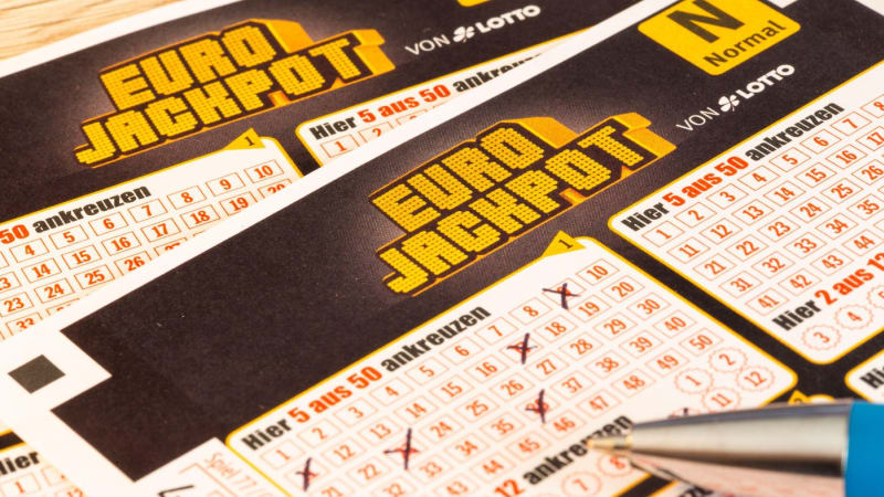 První letošní Eurojackpot přinesl do Finska téměř 2 miliardy. Tisíce poputují i do Česka