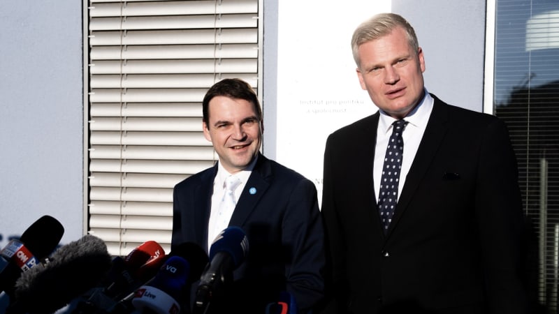 Macinka dorazil na Ukrajinu. Do ostřelovaného Kyjeva s sebou vzal také Turka