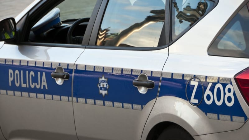 Bití a krajní ponížení chlapce: Mladíci ho podle polské policie krutě ztýrali. Vše si natáčeli