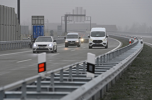Obchvat za miliardy využívá jen někdo, část Přerova tak dál rozčilují kolony