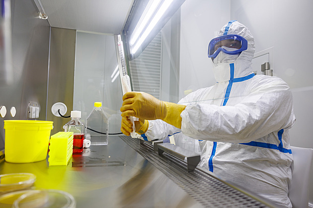 Prášky na spaní i nemrznoucí směs. Dětské výživy už byly otráveny v minulosti