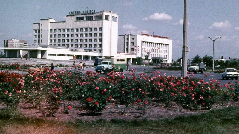 OBRAZEM: Dny před černobylskou havárií. Pripjať byla výkladní skříní SSSR, teď je městem duchů