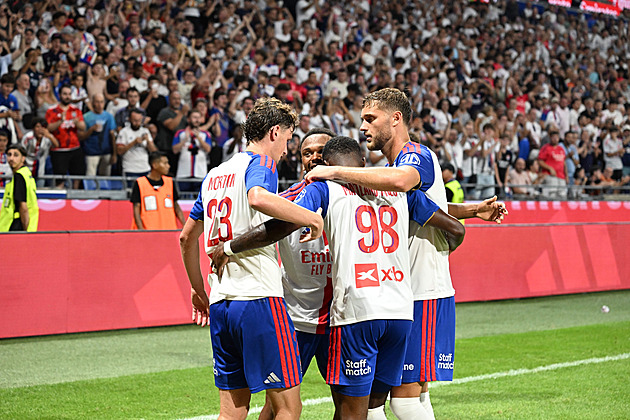Lyon - Sparta 3:0, sbohem Ligo mistrů. Oslabené hosty dorazily góly po půli